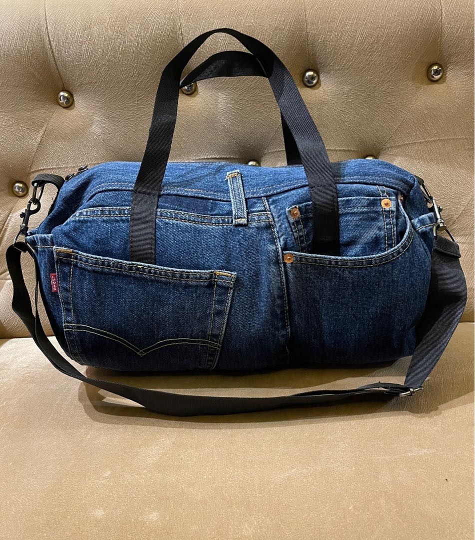 Bnew Orig Levis duffle bag levis denim duffle bag levis bag levis shoulder  bag, Men's Fashion, Bags, Belt bags, Clutches and Pouches on Carousell