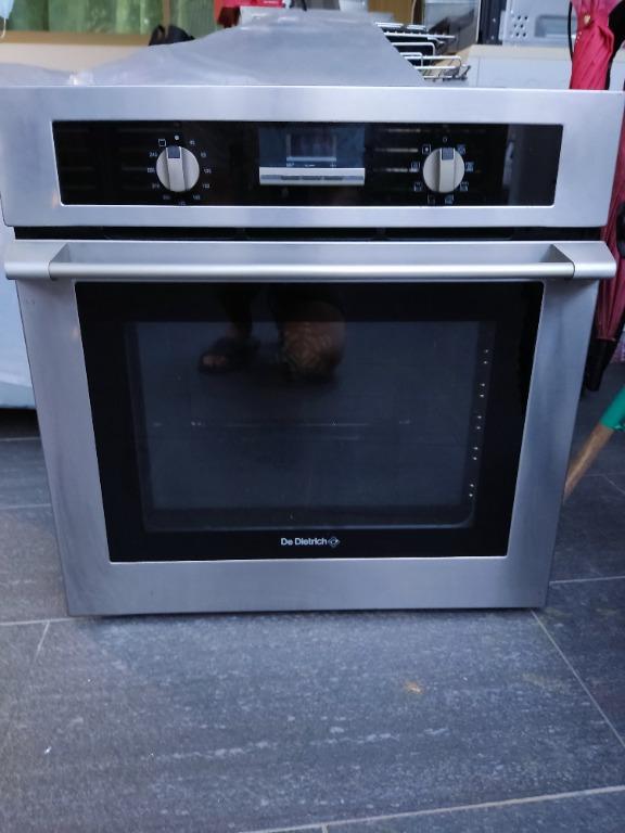 Builtin oven (warranty) 8Nov22, TV & Home Appliances, Kitchen