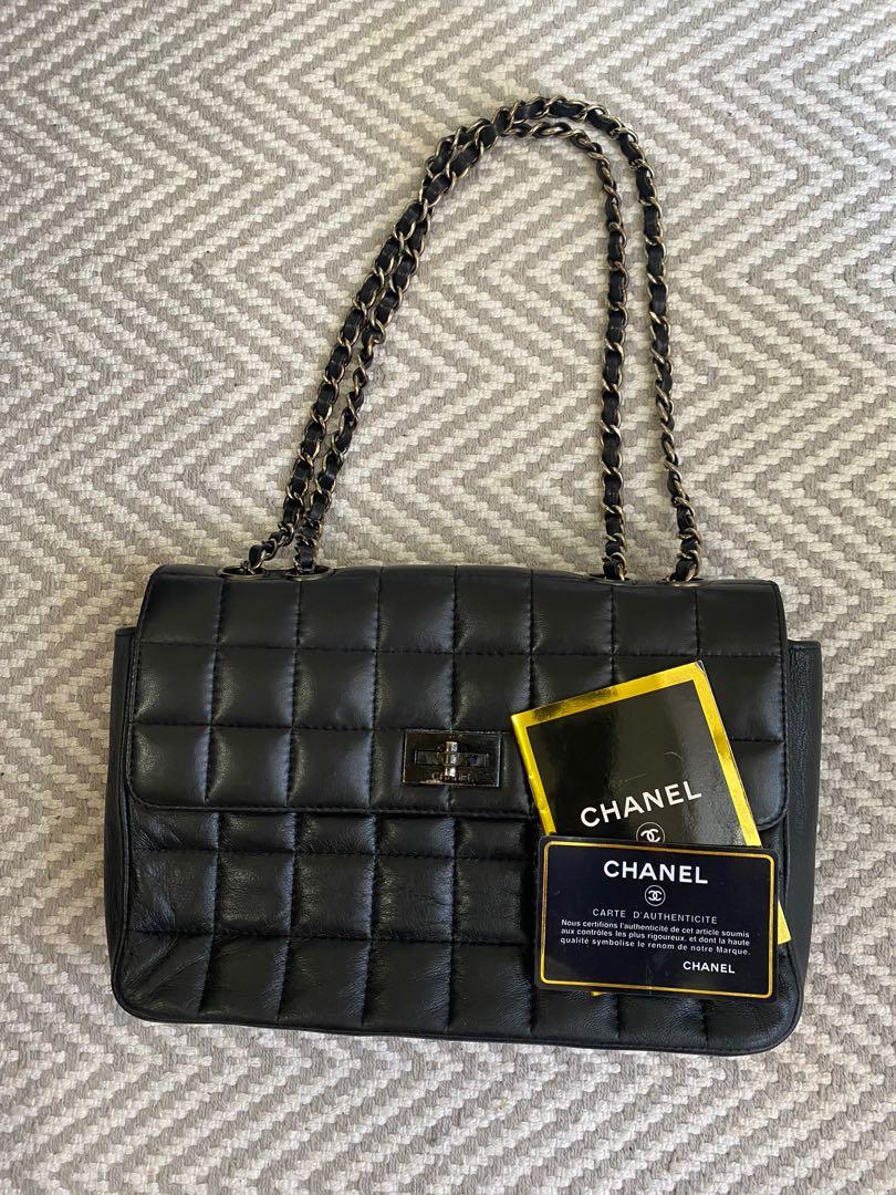 Chanel Vintage Chocolate Bar Bag, Luxury, Bags & Wallets on Carousell