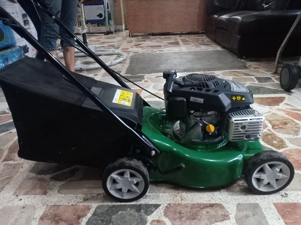 Cheetah lawn mower 2025 138cc