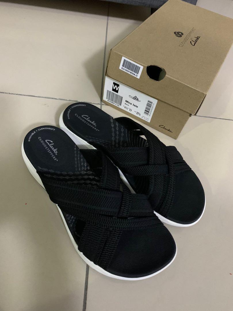 CLARKS Womens Sport Mira Isle Flat Sandals