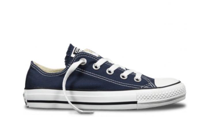 Converse Chuck Taylor All Star Classic Low Navy
