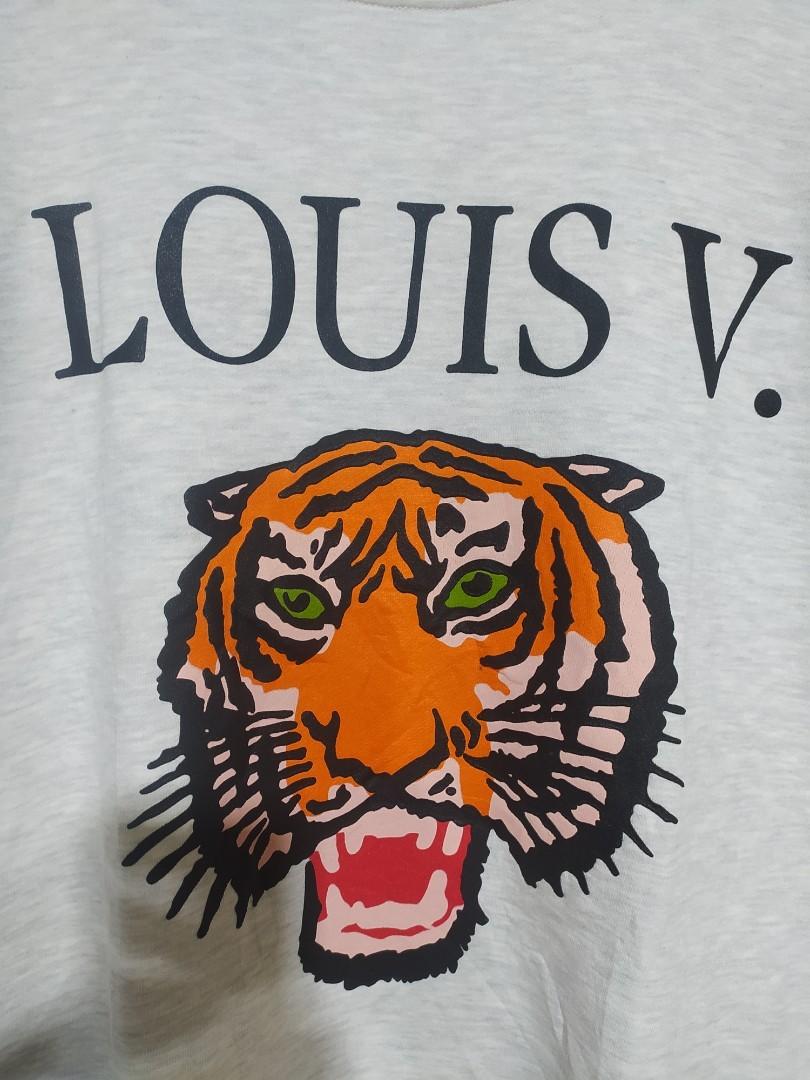 Chinatown Market Louis V Tiger Crewneck Size - Depop