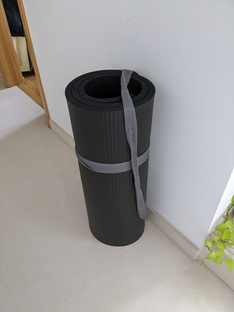 Decathlon pilates yoga mat, Sports Equipment, Exercise & Fitness