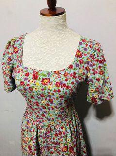 Ericka Vintage Dress in floral Print
