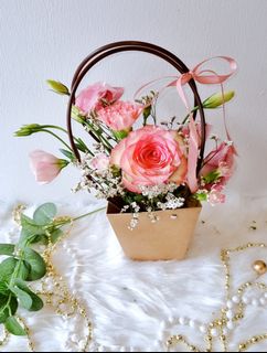 (Category: ) located in . Submitted by peonyexpress (Listing ID 1164276072, Image 1). Description: .