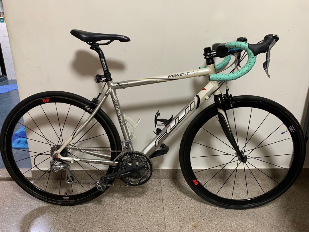 Fuji Newest 1.0 Road Bike Sports Equipment Bicycles Parts