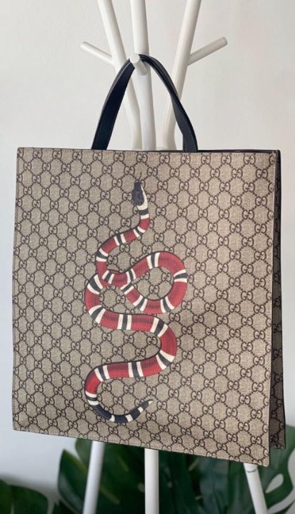 Gucci tote snake outlet