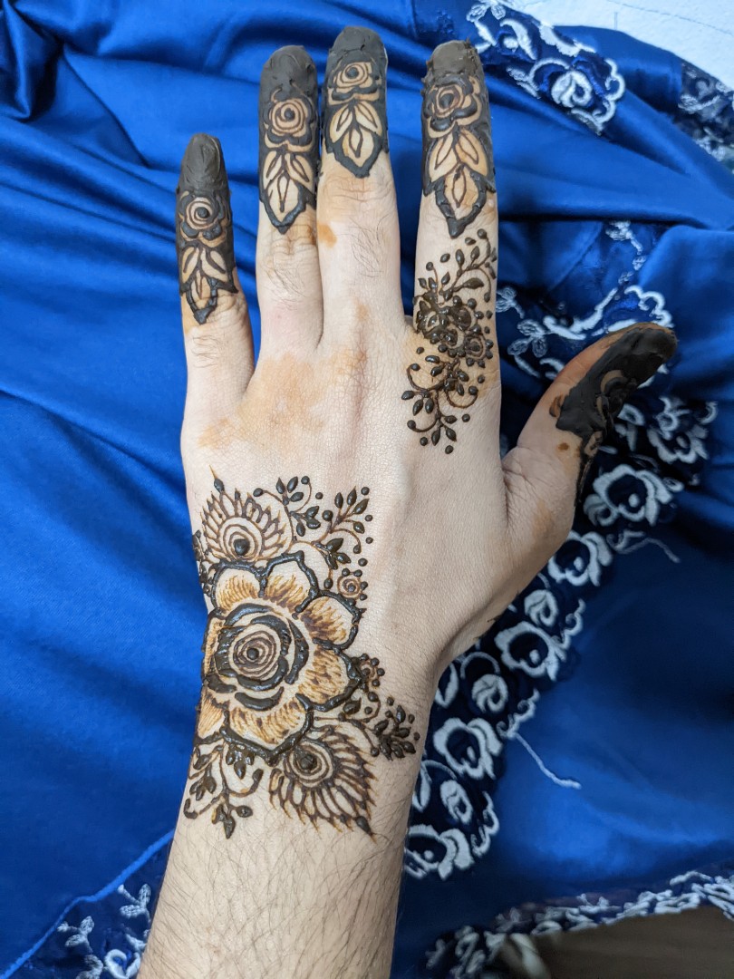Henna designs temporary tattoos, Beauty & Personal Care, Hands & Nails