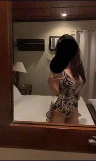 (Category: ) located in . Submitted by _fatimaxx (Listing ID 1164299129, Image 1). Description: .