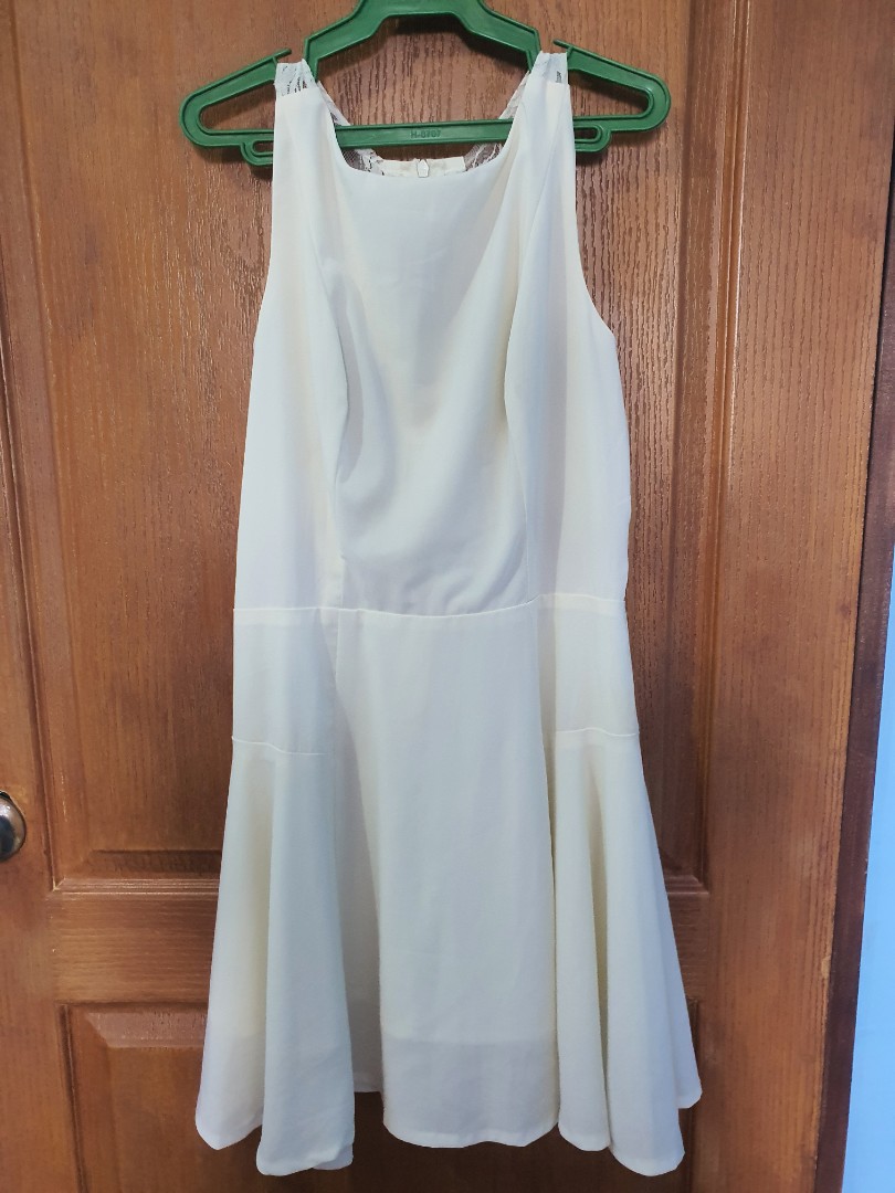 Karimadon white dress, Women's Fashion, Dresses & Sets, Dresses on ...