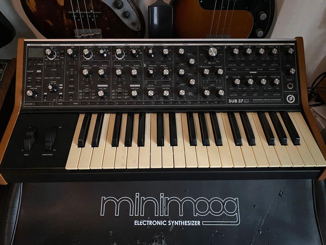 Moog Sub 37 with Original Gig bag Stand