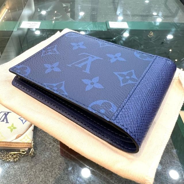 SOLD** NEW - LV Monogram Pacific Multiple Wallet Navy Blue, Luxury, Bags &  Wallets on Carousell