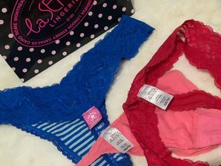 (Kategori: ) berada di . Dikirim oleh authenticprelovedgoods (ID iklan 1164326179, Gambar 1). Deskripsi: .