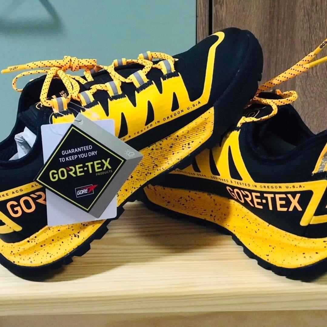 nike acg nasu gore tex yellow
