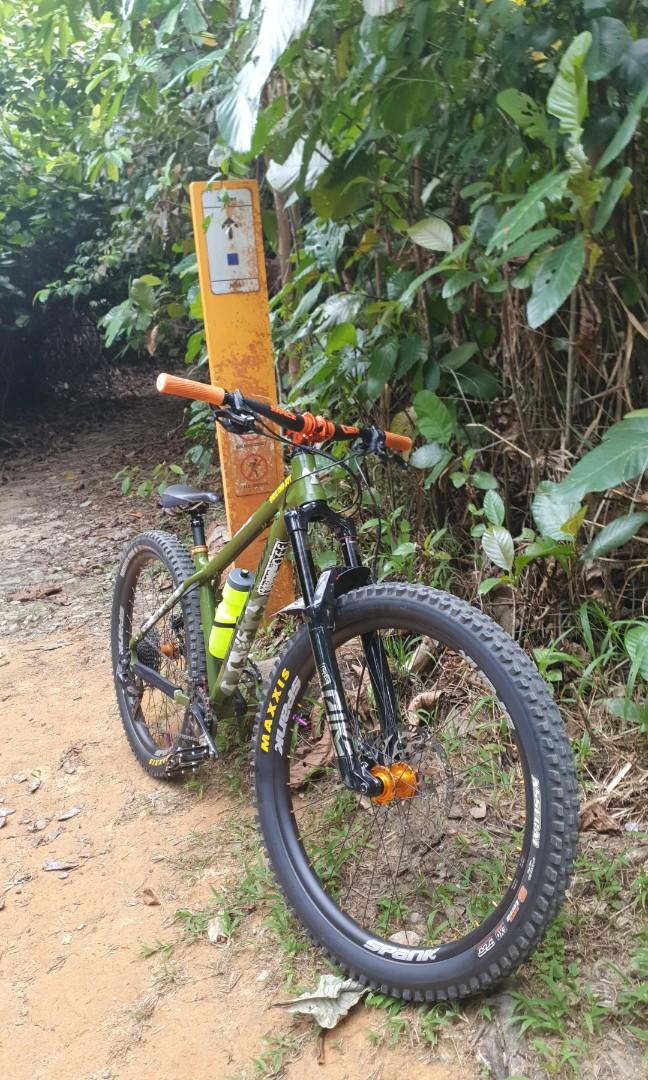 Nukeproof Scout M 290 army green Sports Equipment Bicycles