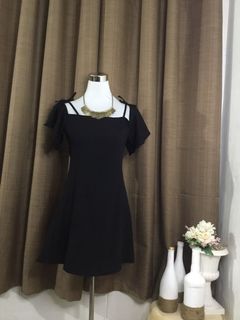 (Category: ) located in . Submitted by celio.closet (Listing ID 1164317767, Image 1). Description: .