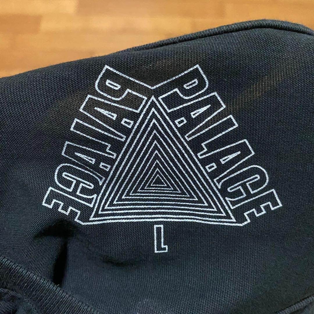 Palace tri deals gaine tee