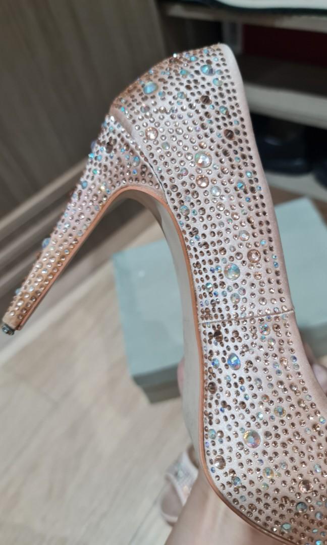 Carvela embellished heels outlet