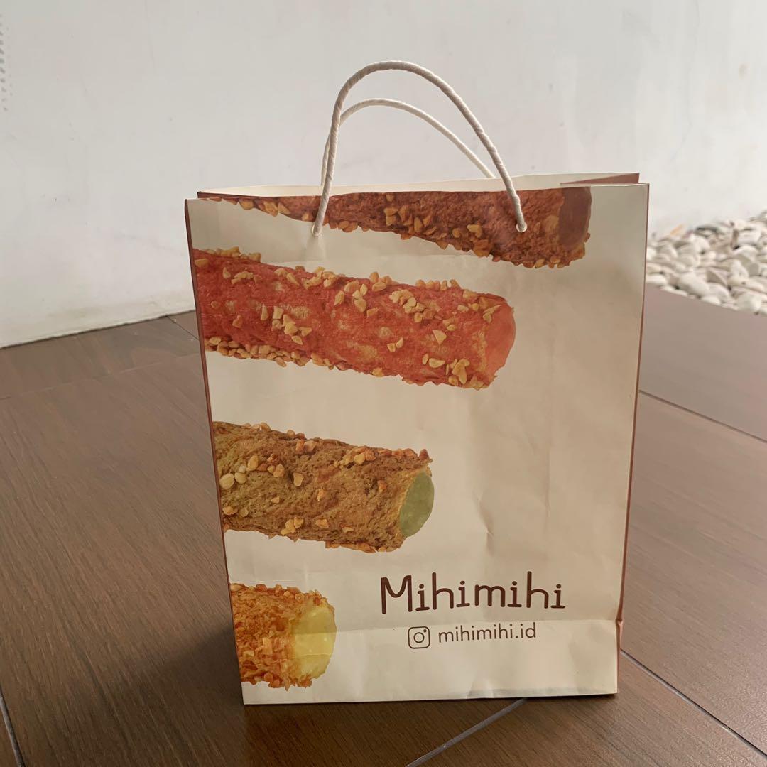 Paper Bag body shop haidilao sayur hnm pull n bear plastik cantik