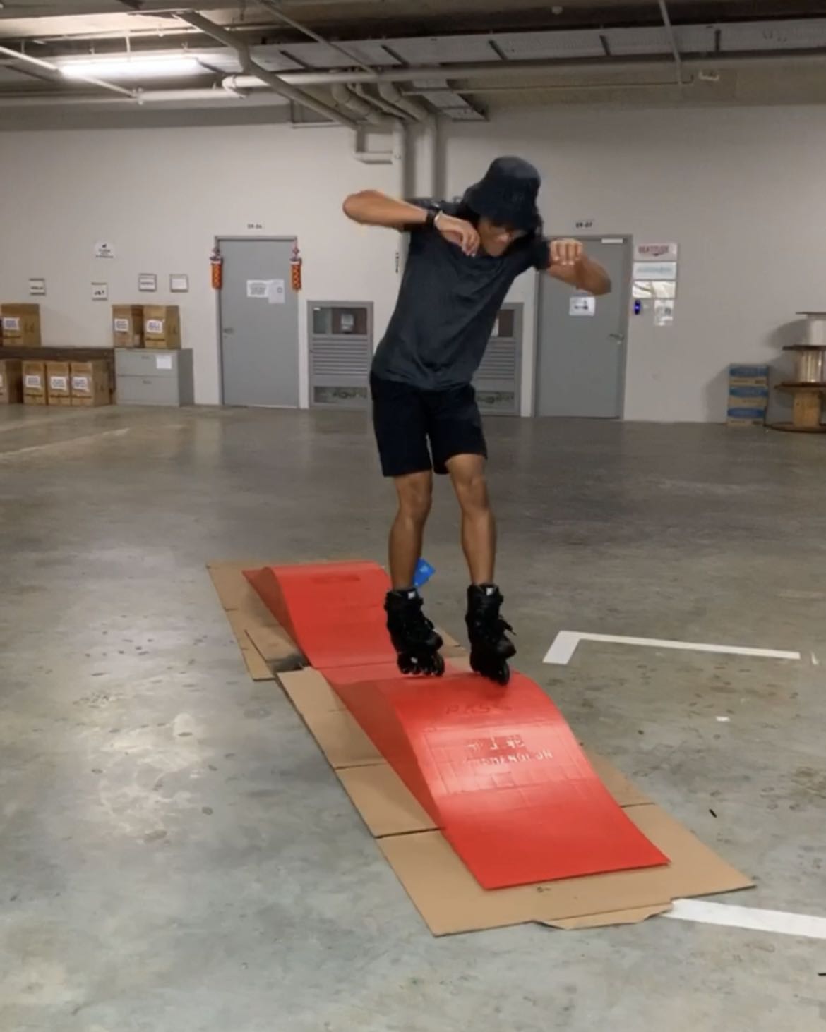 Plastic top pump track