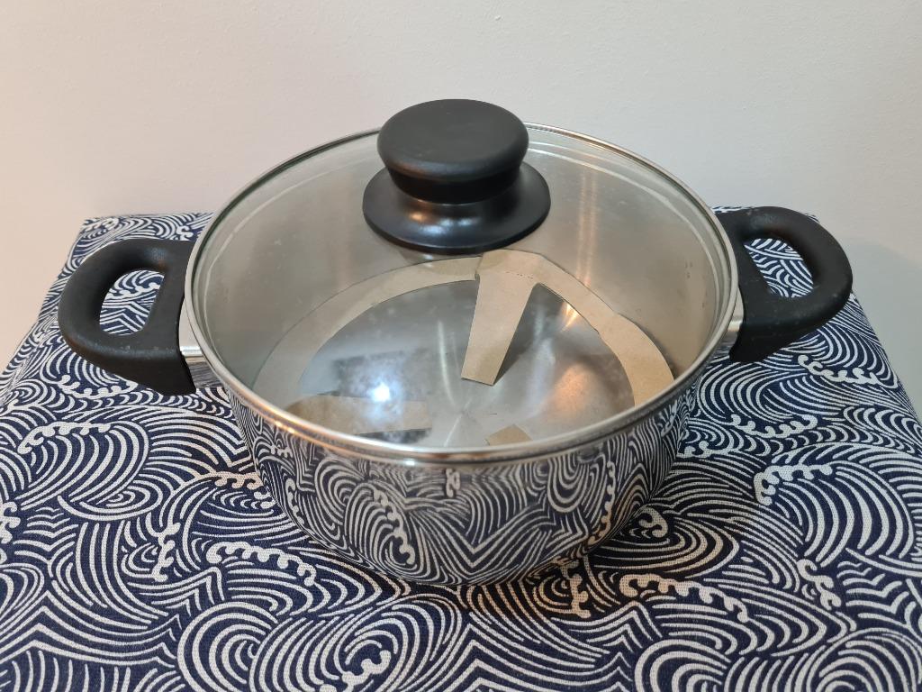 Saucepans with and without lid, Pot with lid, glass/stainless steel (2