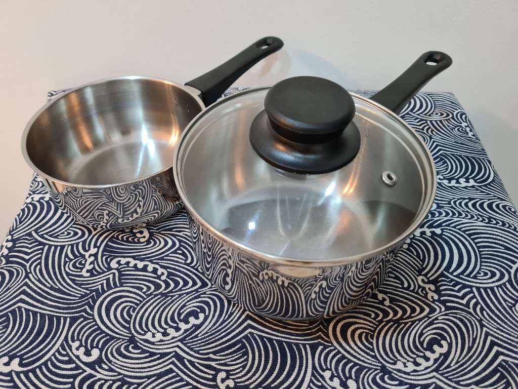 Saucepans with and without lid, Pot with lid, glass/stainless steel (2
