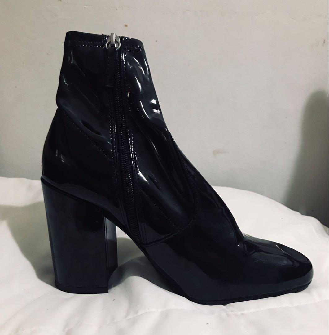 Steve Madden Black Gaze Bootie
