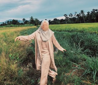 (Category: ) located in . Submitted by aimij (Listing ID 1163646152, Image 1). Description: .