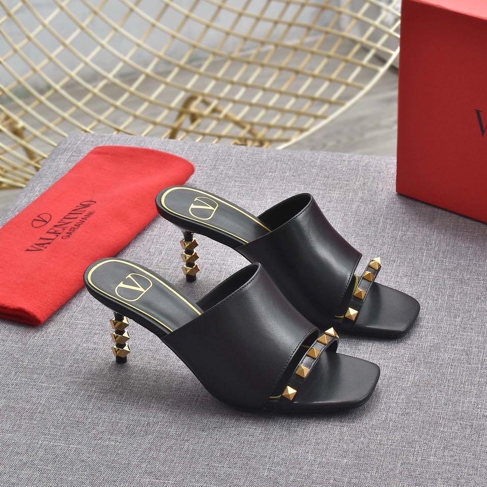 Valentino mule clearance
