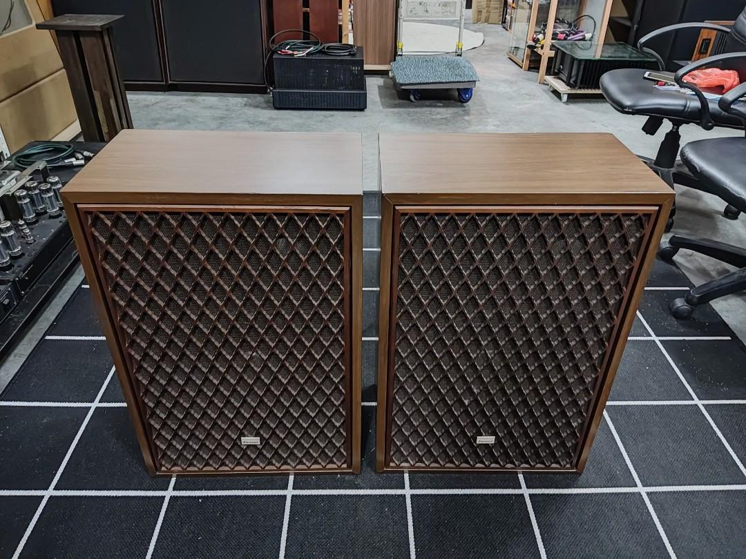Vintage Sansui SP X9000 4way horn speakers Year 1978 Excellent