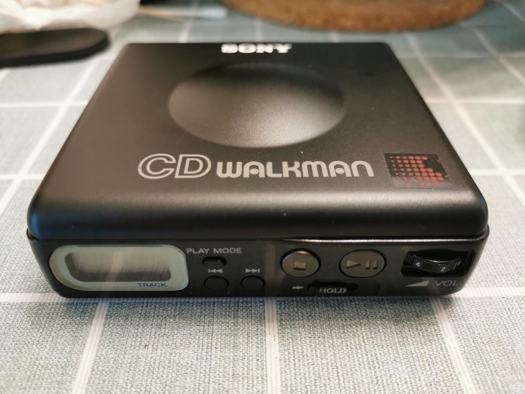 SONY ソニー 8cm CD ウォークマン D-82 CDプレーヤー 動作未確認 M480 