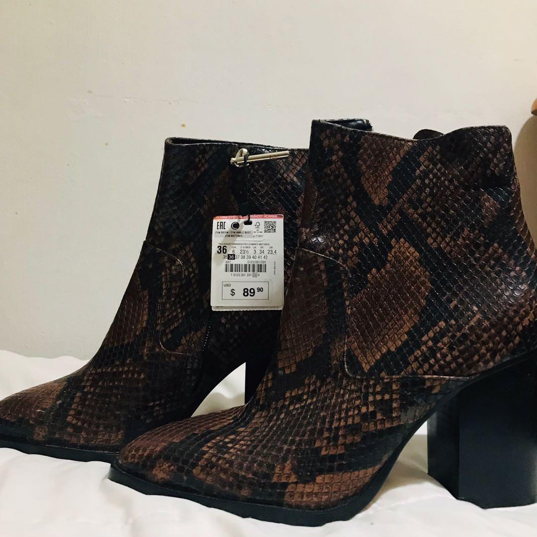 Zara Bottines/ Ankle Boots (Animal Print), Women's Fashion, Footwear, Boots  on Carousell