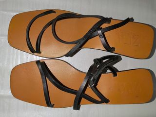 (Category: ) located in . Submitted by scentstylesph (Listing ID 1164380358, Image 1). Description: .