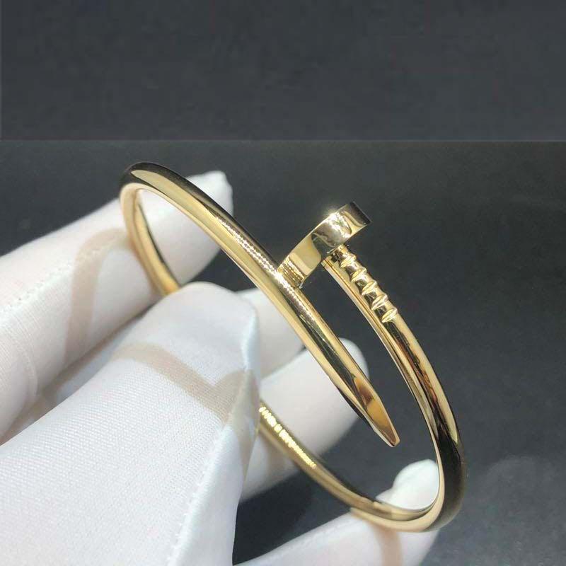 Cartier nail gold bracelet best sale