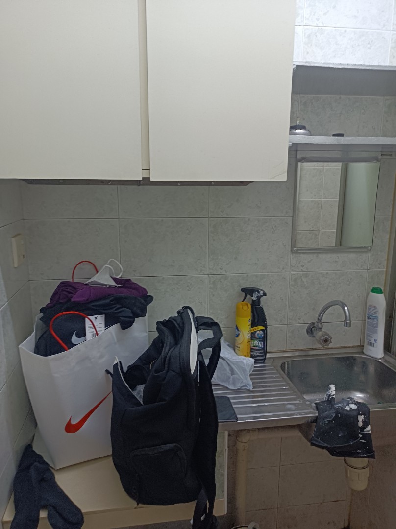 土瓜灣 九龍城 宋王臺港鐵站附近  
劏房 免佣金 單位整潔 方正 安靜  
120平方呎 唐樓 5間套房63437846528771112
