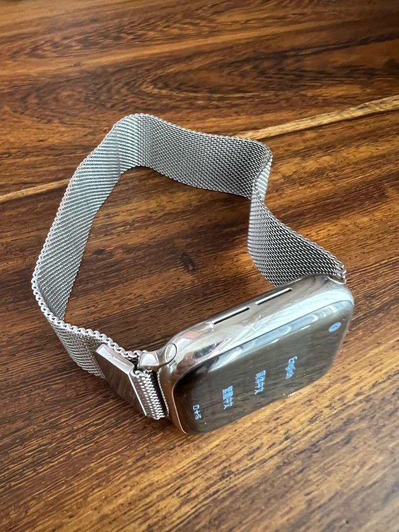 Refurbished apple watch hotsell series 4 stainless steel