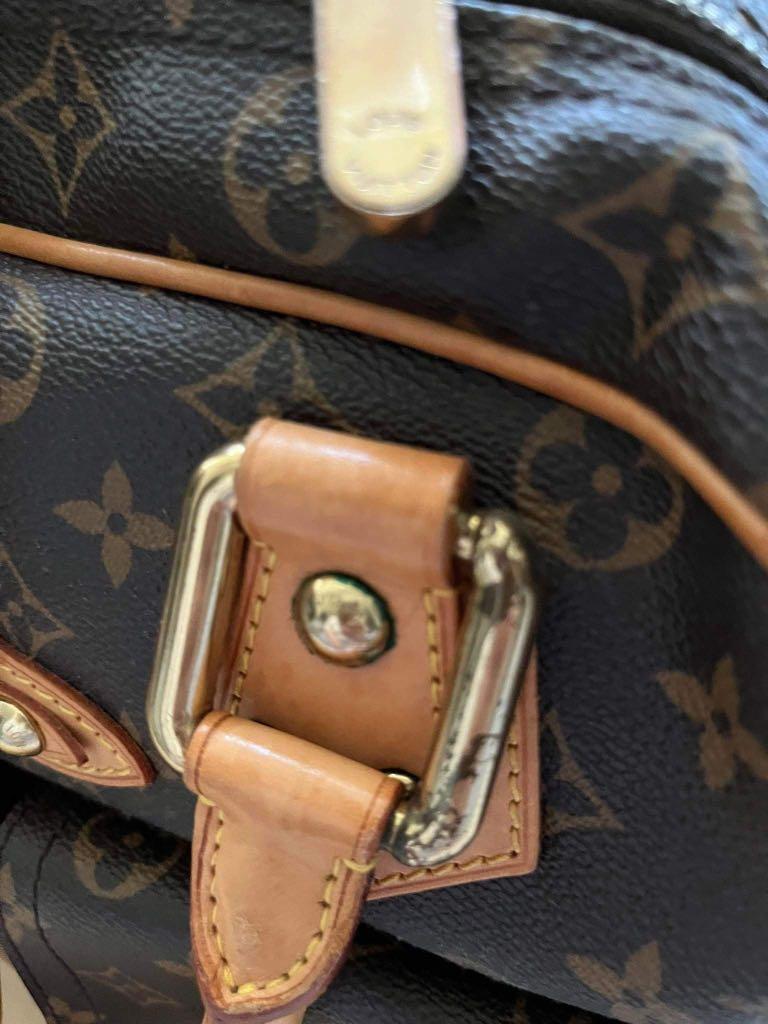 LV Manhattan GM Shoulder Bag (100% authentic), Luxury, Bags & Wallets on  Carousell