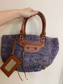 （分類：）位於 。 由 llk_Sell 提交（商品編號 1169817858，圖片 1）。簡介： 。