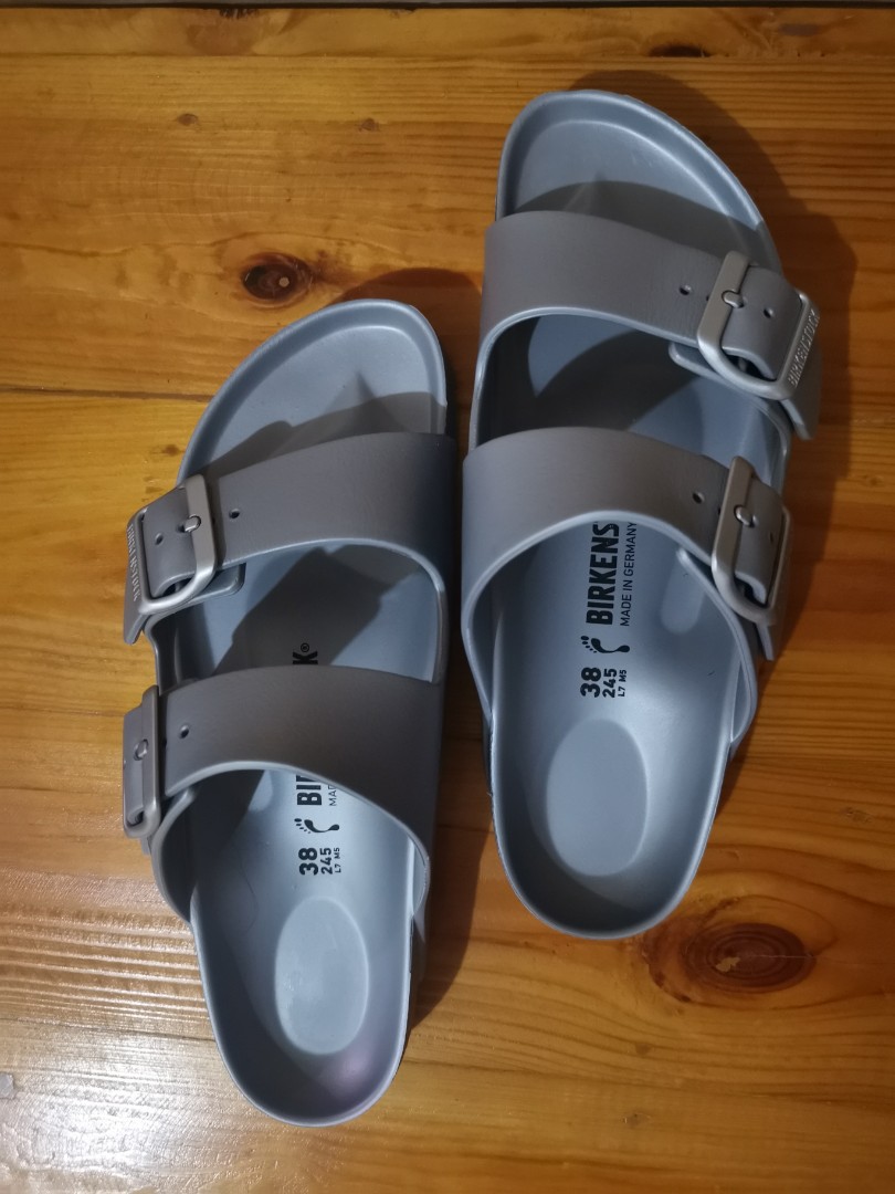 Birkenstock, Women's Fashion, Footwear, Slippers and slides on Carousell