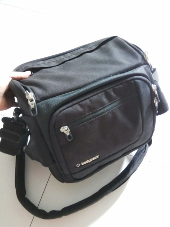 Bodypack sales camera bag
