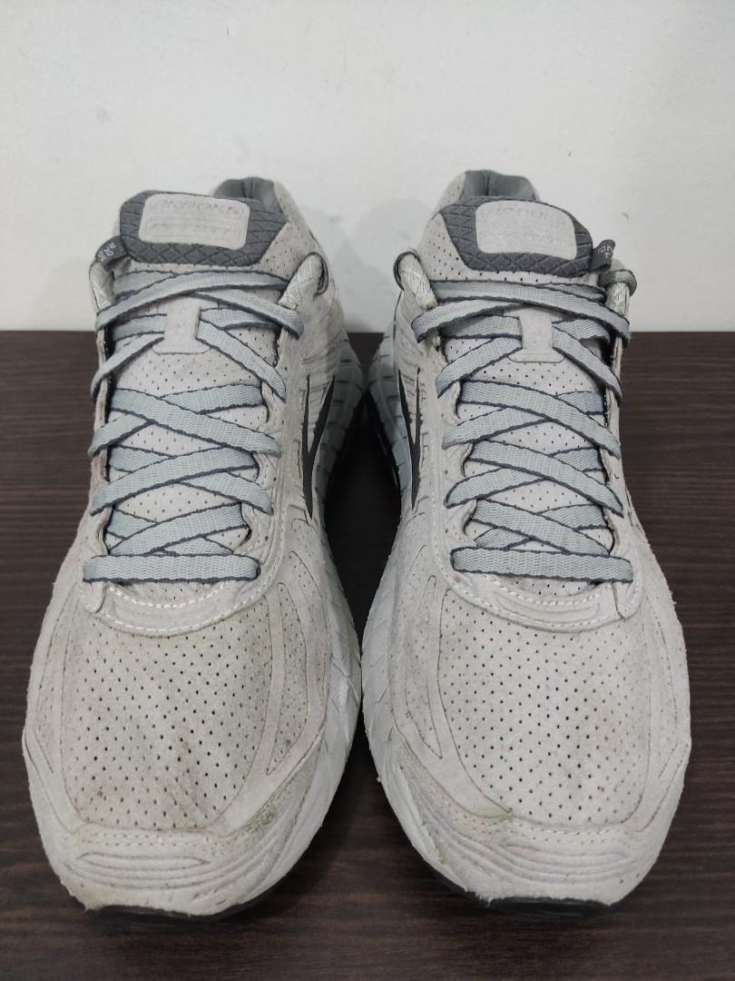 Brooks beast deals 16 women's