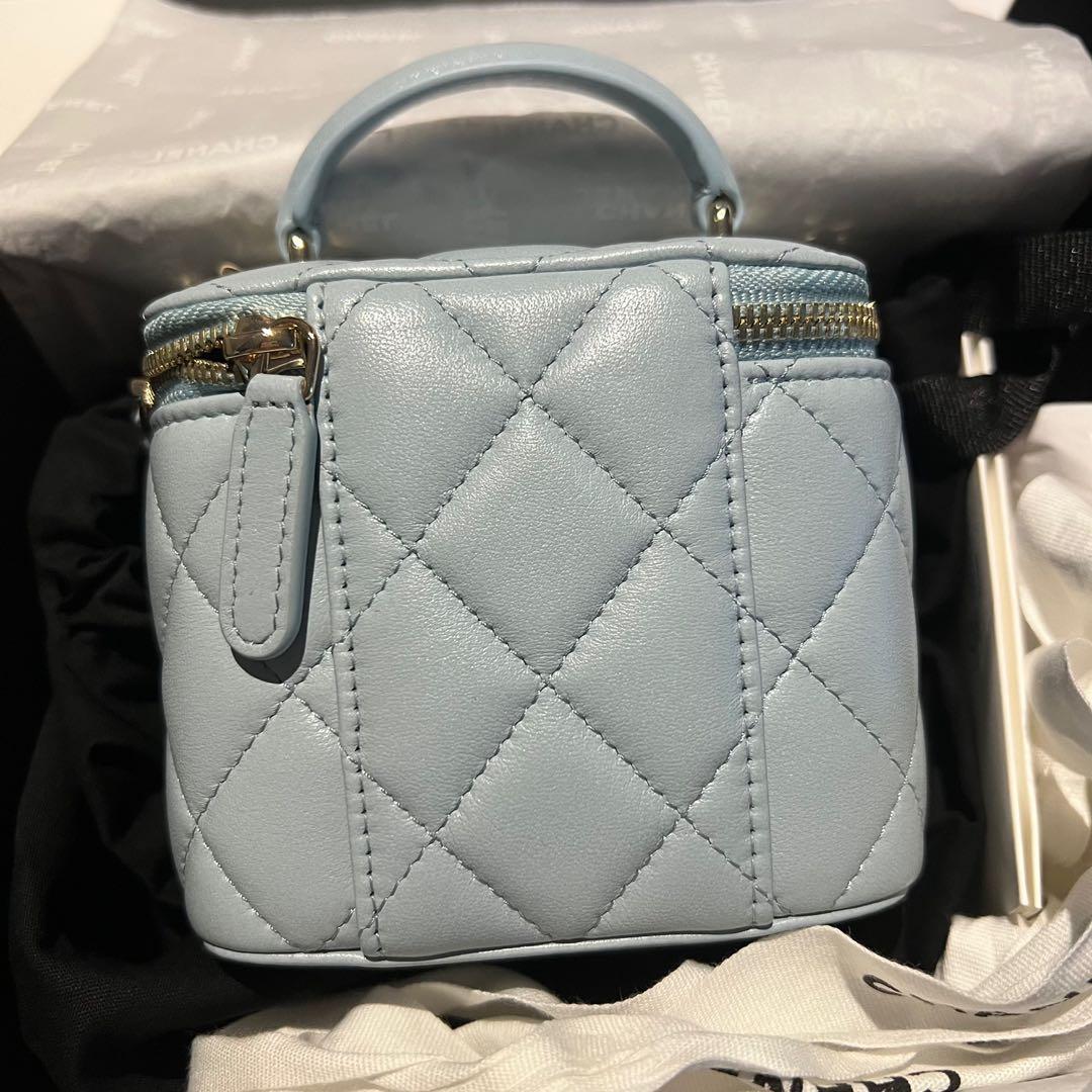 Chanel 21K mini vanity, Women's Fashion, Bags & Wallets, Crossbody