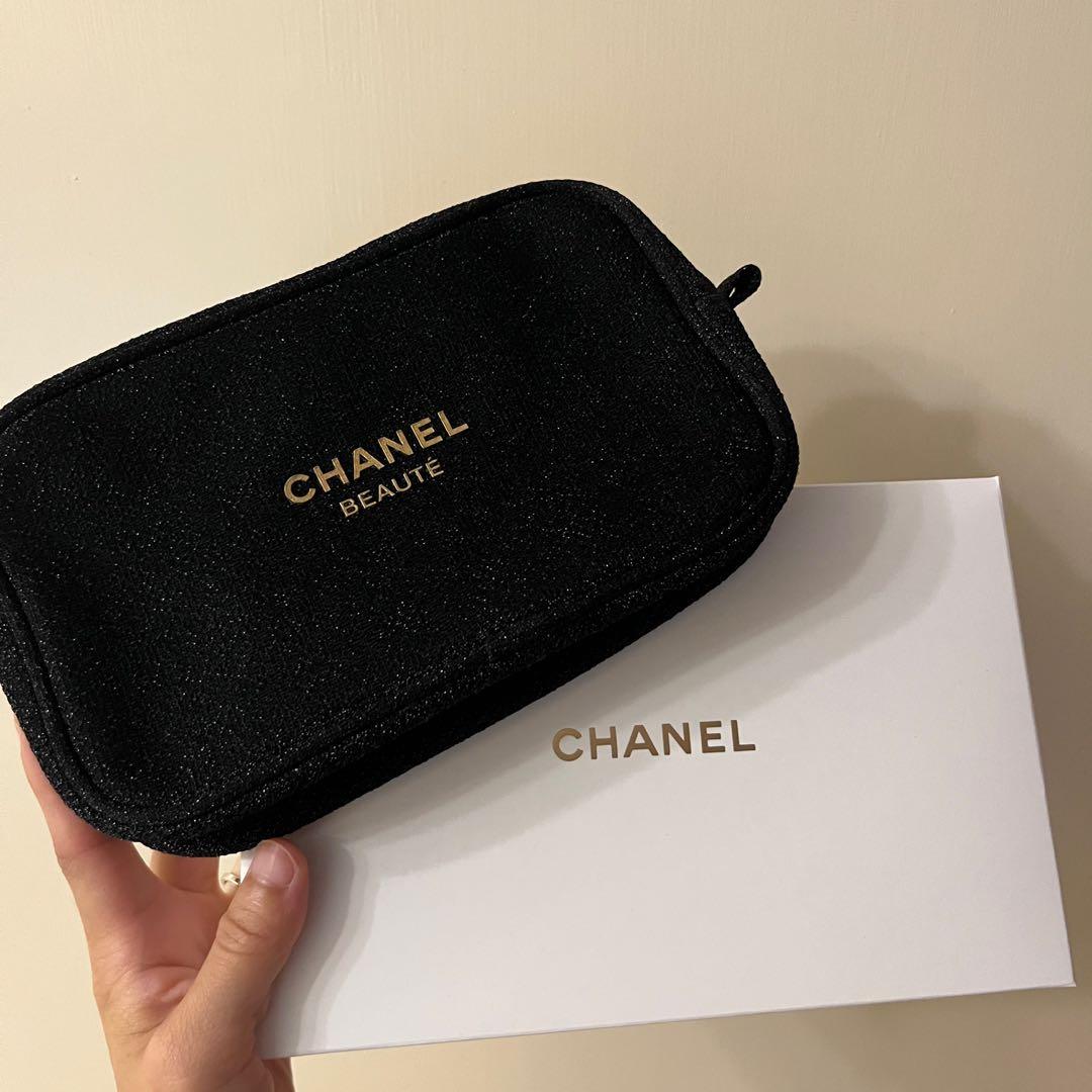 chanel mesh makeup bag