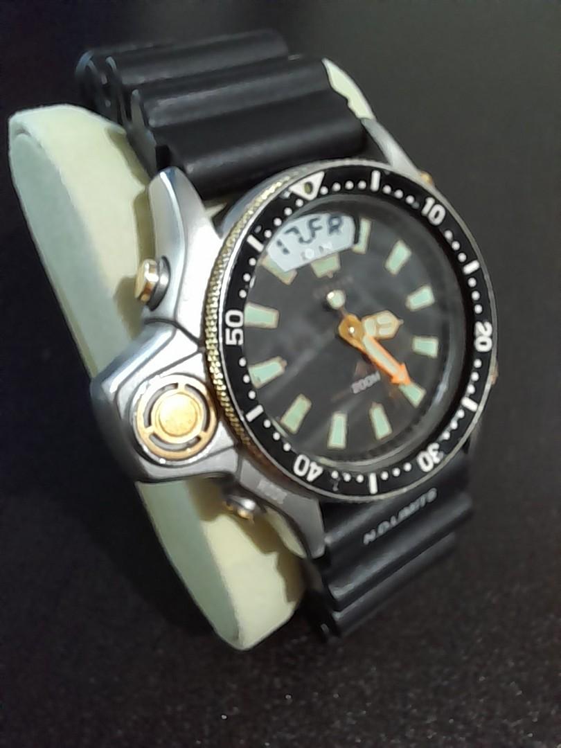 Aqualand co22 top