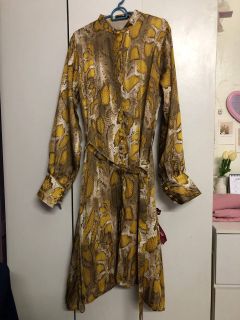 (Category: ) located in . Submitted by NFAprelovedshop (Listing ID 1169800457, Image 1). Description: .