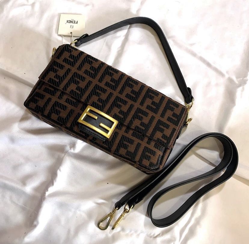 fendi brown baguette bag