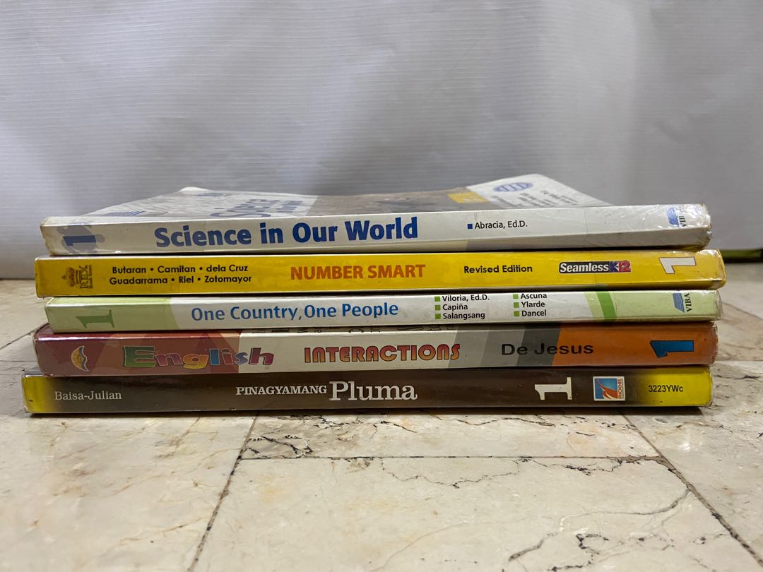 Grade 1 Books, Hobbies & Toys, Books & Magazines, Textbooks on Carousell