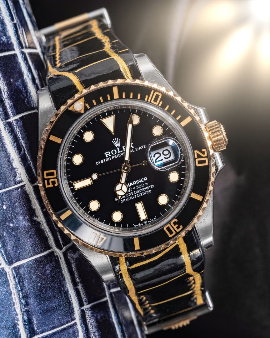 Gold rolex with black leather strap sales