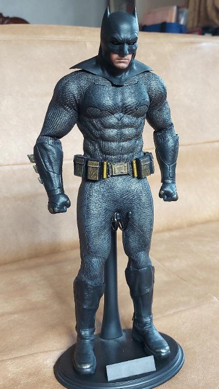 Hot Toys BVS Batman w/ Sniper Rifle, Hobbies & Toys, Toys & Games on ...